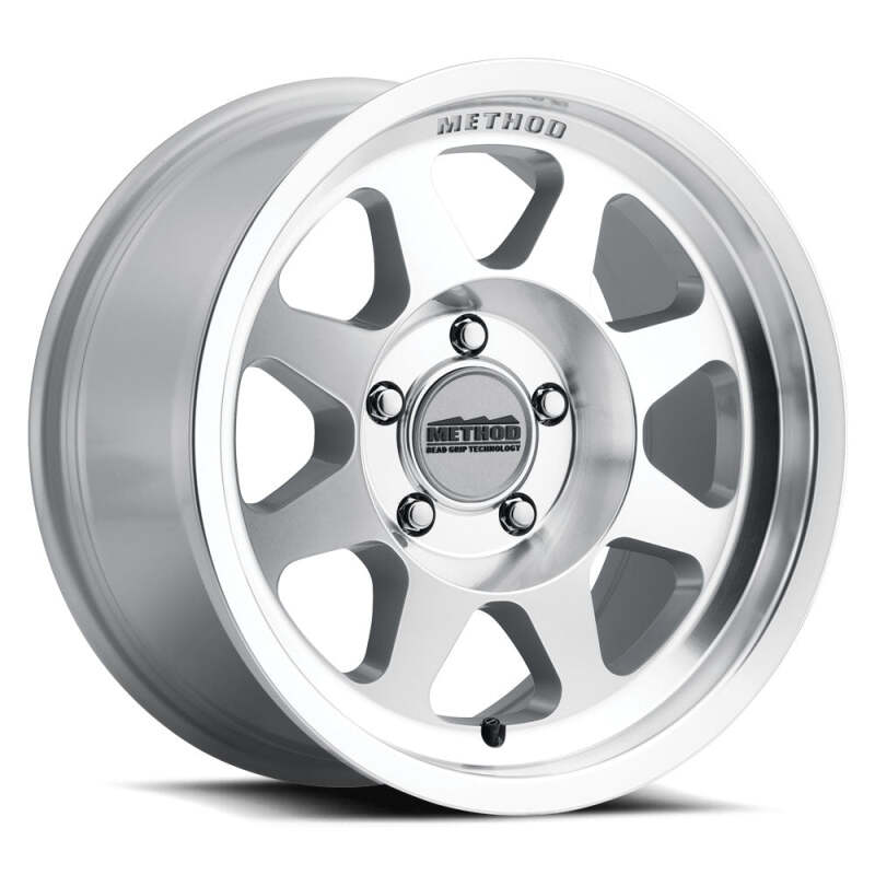 Method MR701 Bead Grip 17x8.5 0mm Offset 6x5.5 106.25mm CB Machined/Clear Coat Wheel MR70178560300