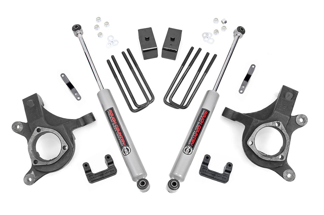 Rough Country 5 Inch Lift Kit Fits Chevy Silverado & fits GMC Sierra 1500 2WD (2007-2013) 10830