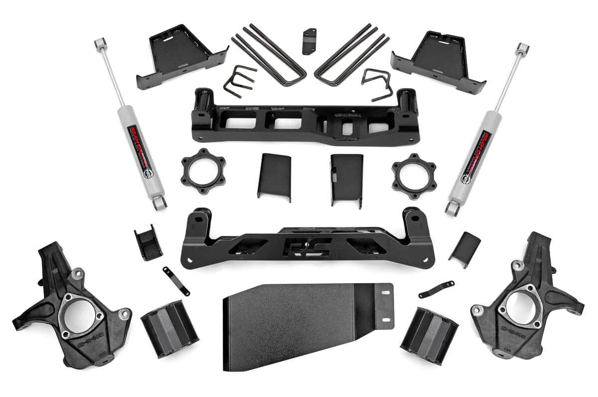 Rough Country 6 Inch Lift Kit Fits Chevy Silverado & fits GMC Sierra 1500 4WD (2007-2013) 23630