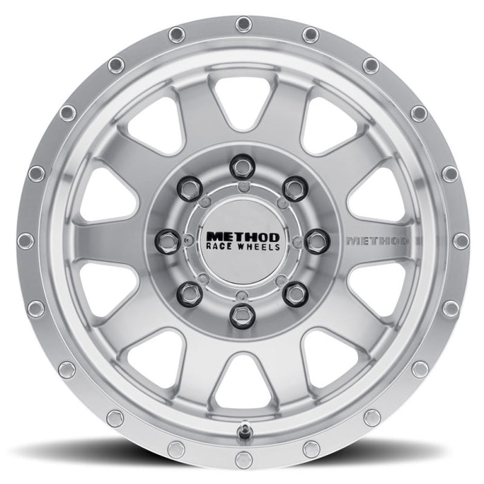 Method MR301 The Standard 18x9 +18mm Offset 8x6.5 130.81mm CB Machined/Clear Coat Wheel MR30189080318