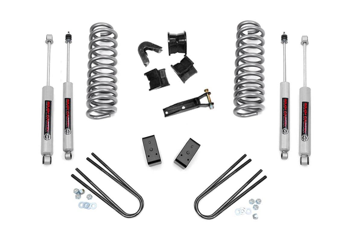 Rough Country 2.5 Inch Lift Kit Fits Ford Bronco 4WD (1978-1979) 40530