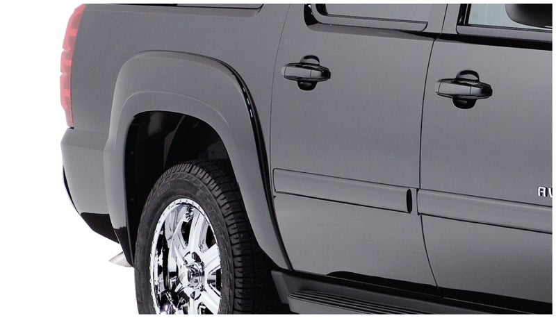 Bushwacker 07-13 Chevy Avalanche OE Style Flares 4pc Black 40933-02