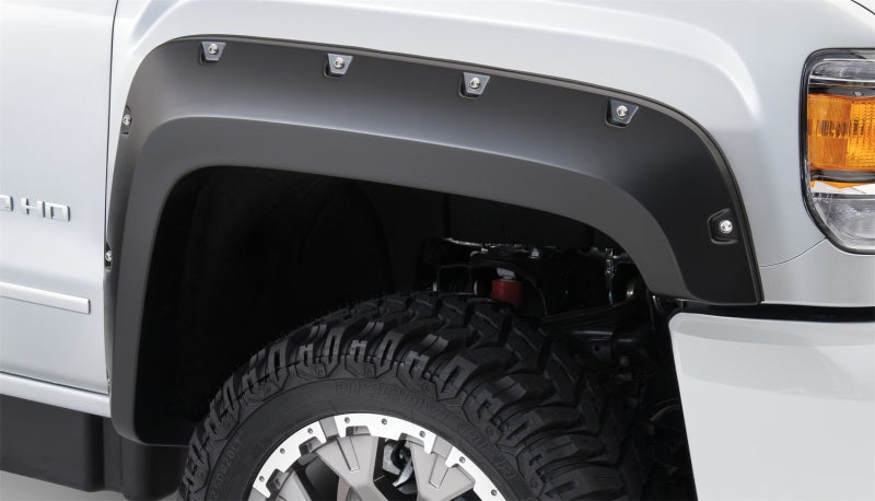 Bushwacker 15-18 GMC Sierra 2500 HD Pocket Style Flares 4pc 78.8/97.6in Bed Black 40967-02