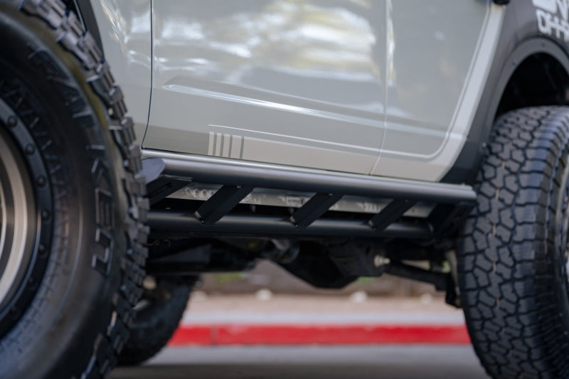 DV8 Offroad 21-22 Ford Bronco FS-15 Series Rock Sliders SRBR-01