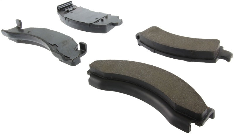 StopTech Street Select Brake Pads w/Hardware Front/Rear 305.0543