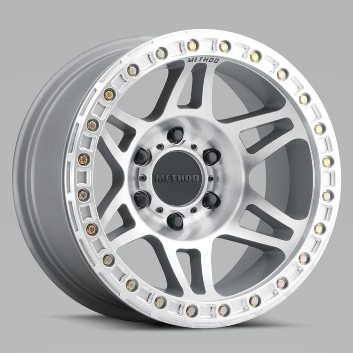 Method MR106 Beadlock 17x9 -44mm Offset 6x5.5 108mm CB Machined/Clear Coat w/BH-H24125 Wheel MR10679060344B