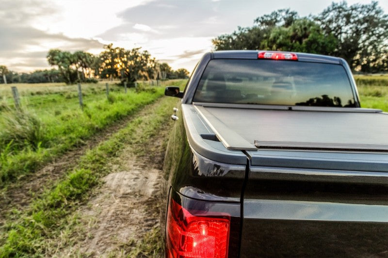 Roll-N-Lock 15-18 Ford F-150 SB 77-3/8in A-Series Retractable Tonneau Cover BT102A