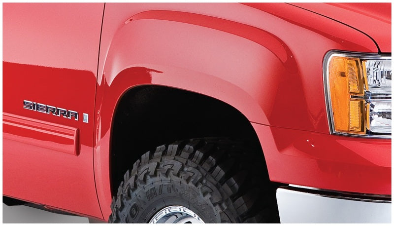 Bushwacker 07-13 GMC Sierra 1500 Fleetside Boss Pocket Style Flares 4pc 69.3in Bed Black 40940-02