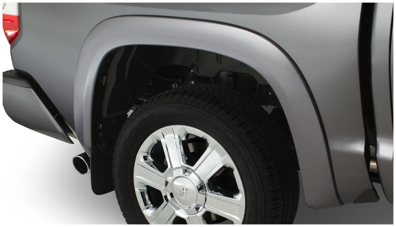 Bushwacker 14-18 Toyota Tundra Fleetside OE Style Flares 4pc 66.7/78.7/97.6in Bed Black 30917-02