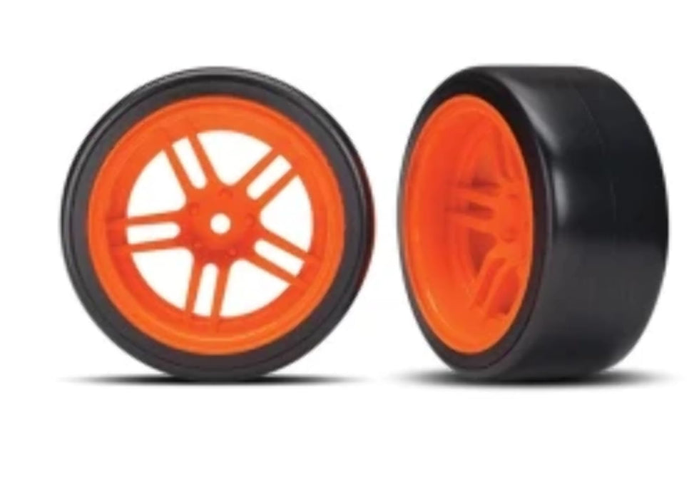 Traxxas TRA8377A Tires and wheels assembled glued (split-spoke orange wheels 1.9' Drift tires) (rear)