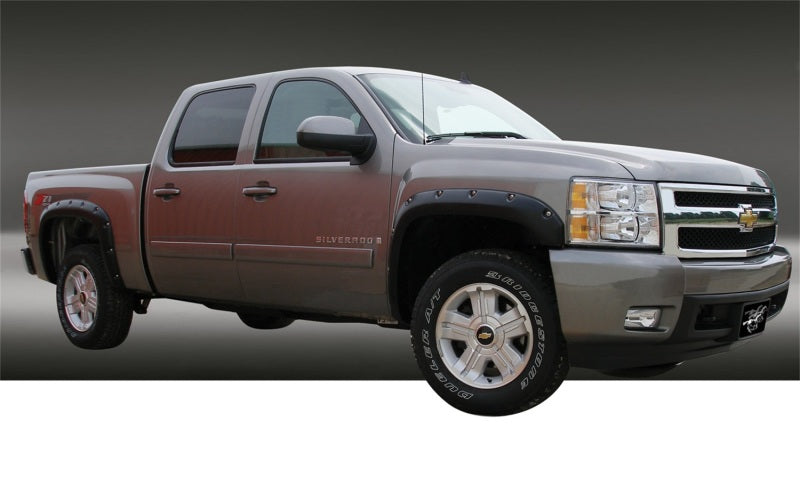 Stampede 2007-2013 Chevy Silverado 1500 69.3/78.7/97.6in Bed Ruff Riderz Fender Flares 4pc Smooth 8412-2