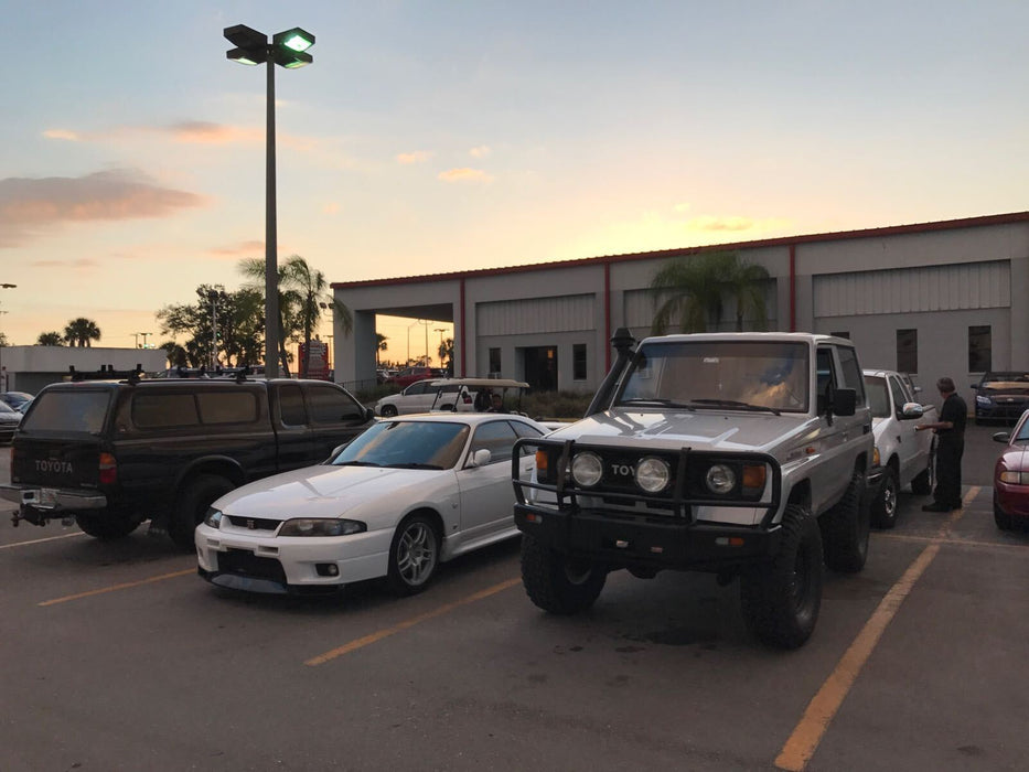 Dobinsons Classic Black Bullbar fits toyotaLand Cruiser 70 Series 1985 To