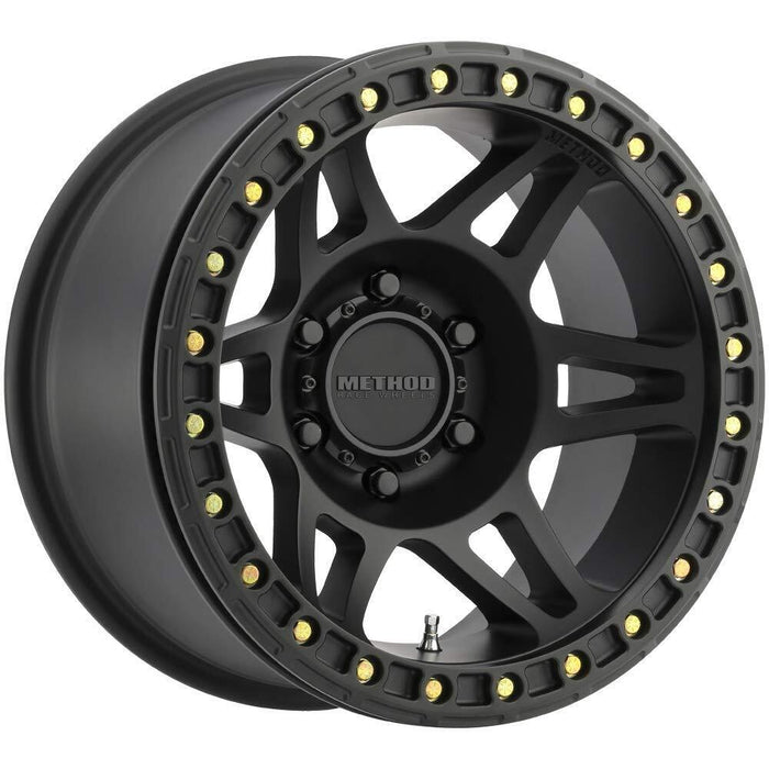 Method MR106 Beadlock 17x9 -44mm Offset 8x6.5 130.81mm CB Matte Black w/BH-H36125 Wheel MR10679080544B