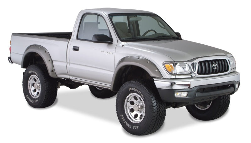 Bushwacker 95-04 Toyota Tacoma Fleetside Cutout Style Flares 4pc 74.5in Bed w/ 4WD Only Black 31919-02