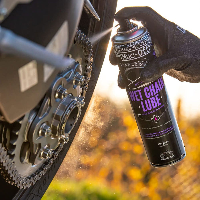 Muc Off Wet Motorcycle Chain Lube, 400 Milliliters - Premium Motorbike Chain Lubricant Spray - Formulated for Wet Weather Conditions