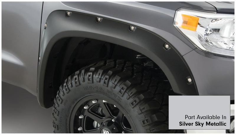 Bushwacker 16-18 Toyota Tundra Fleetside Pocket Style Flares 4pc 66.7/78.7/97.6in Bed Silver Sky 30918-53