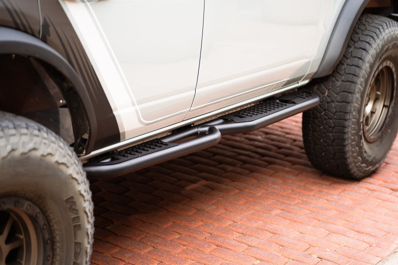 DV8 Offroad 21-22 Ford Bronco OE Plus Series Side Steps SRBR-02