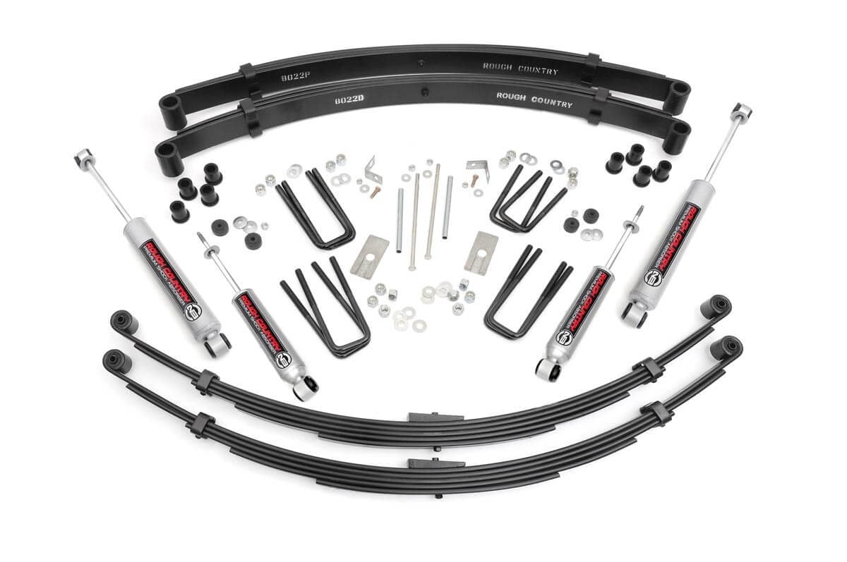 Rough Country 3 Inch Lift Kit RR Springs Fits toyotaTruck 4WD (1979-1983) 71030