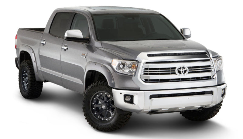 Bushwacker 16-18 Toyota Tundra Fleetside Pocket Style Flares 4pc 66.7/78.7/97.6in Bed Silver Sky 30918-53