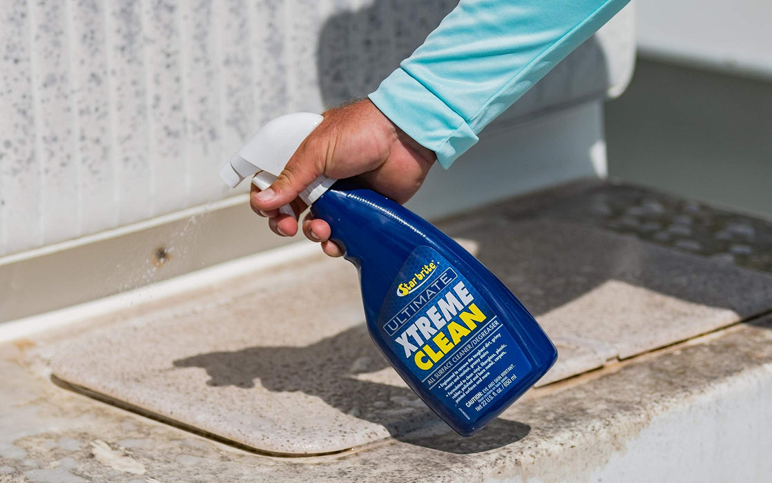 STAR BRITE Ultimate Xtreme Clean - Multi-Surface Cleaner & Degreaser, Perfect for Vinyl, Carpet, Fiberglass, Plastic, Rubber, Metal, Painted Surfaces - 22 OZ (083222P)