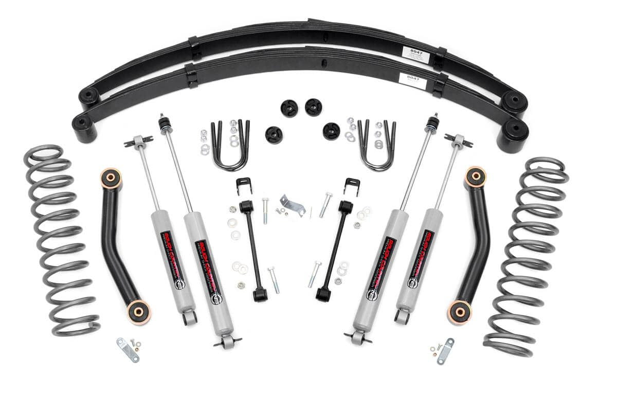 Rough Country 4.5 Inch Lift Kit Rr Springs Fits Jeep Cherokee Xj 2WD/4WD (84-01) 633N2