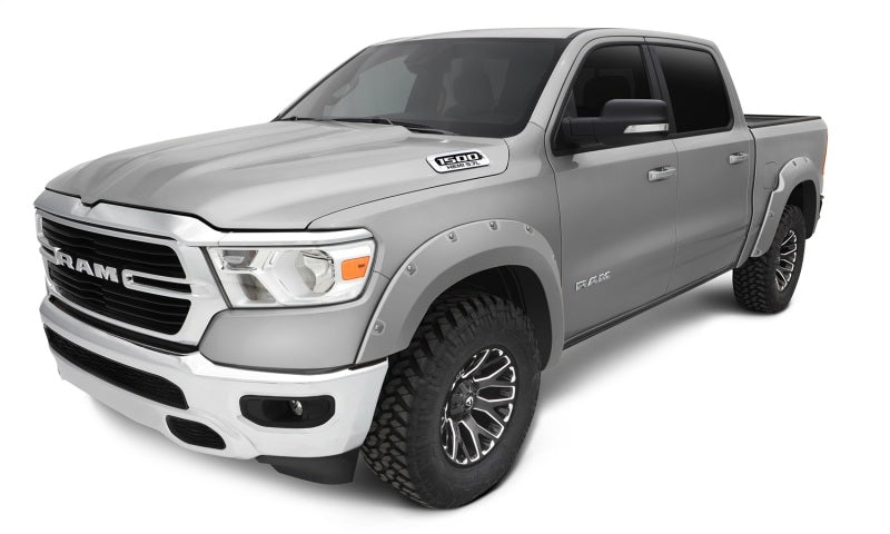 Bushwacker 20-22 Ram 1500 (Excl. Rebel/TRX) Pocket Style Flares 4pc Billet Silver Metallic 50924-95