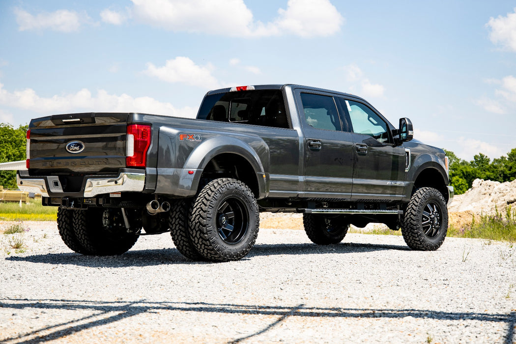 Rough Country 4.5 Inch Lift Kit Dually V2 Ford F-350 Super Duty 4Wd (17-22) 55970