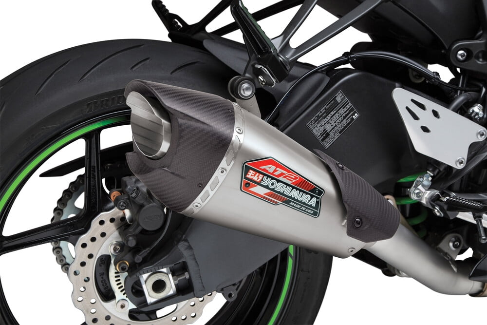 Yoshimura 14642Cp521 At2 Street Series Works Slip-On Stainless Steel Muffler Carbon Fiber End Cap 14642CP521