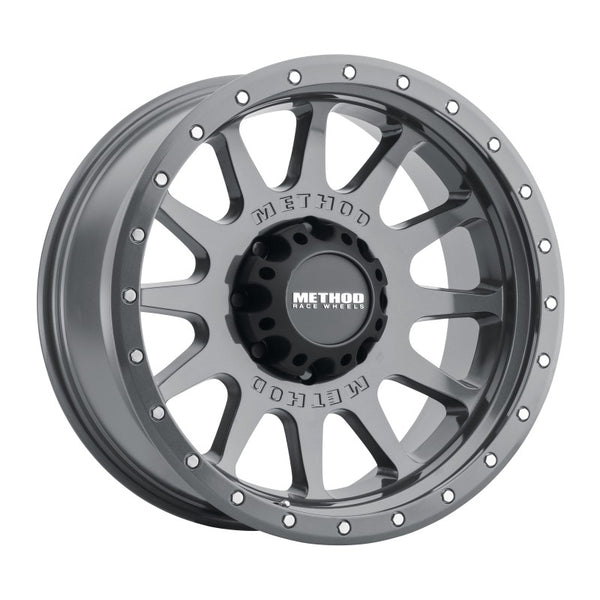 Method MR605 NV 20x10 -24mm Offset 8x6.5 121.3mm CB Gloss Titanium Wheel MR60521080824N