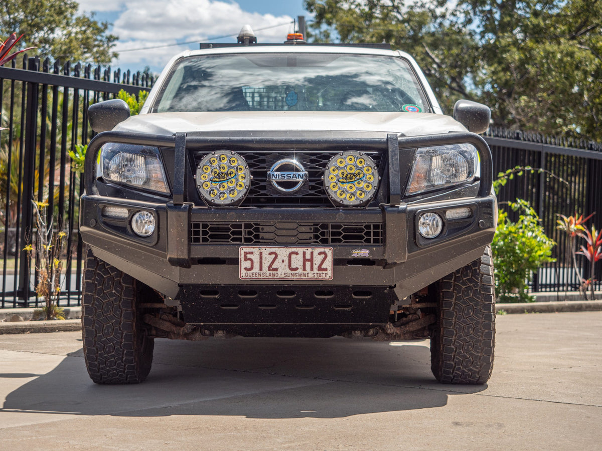 Dobinsons Bull Bar Black Deluxe Fits Nissan Navara/frontier D23/NP300 2015-2020 - BU45-3700