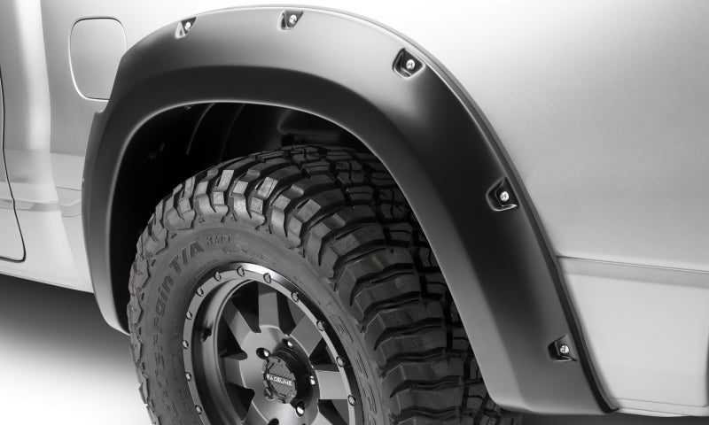 Bushwacker 19-22 Ram 1500 (Excl. Rebel/TRX) 76.3 & 67.4in Bed Pocket Style Flares 4pc Set Black 50924-02