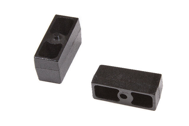 BDS Rear Lift Blocks 9/16 In Pin Cast Iron 2 Inch Lift Universal Fitment 069209