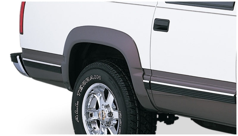 Bushwacker 88-99 Chevy C1500 OE Style Flares 4pc Black 40904-01