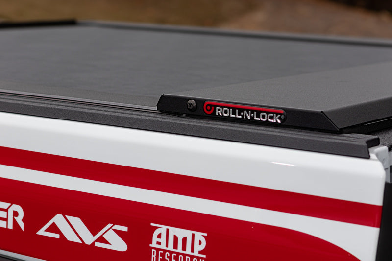 Roll-N-Lock 2020 compatible with Jeep Gladiator 5ft bed (w/ Trail Rail System) M-Series Retractable Tonneau Cover LG495M