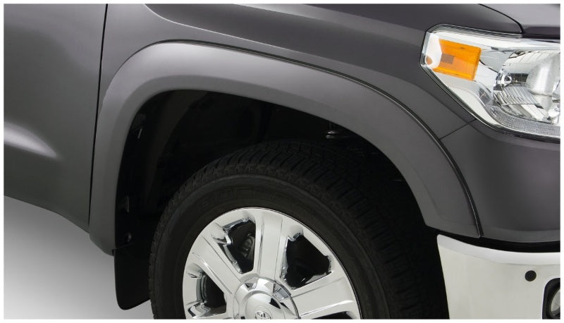 Bushwacker 14-18 Toyota Tundra Fleetside OE Style Flares 4pc 66.7/78.7/97.6in Bed Black 30917-02