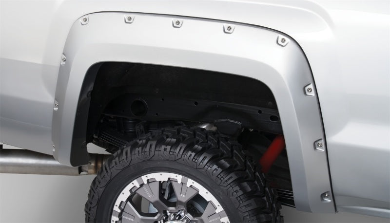 Bushwacker 15-18 GMC Sierra 2500 HD Pocket Style Flares 4pc 78.8/97.6in Bed Black 40967-02