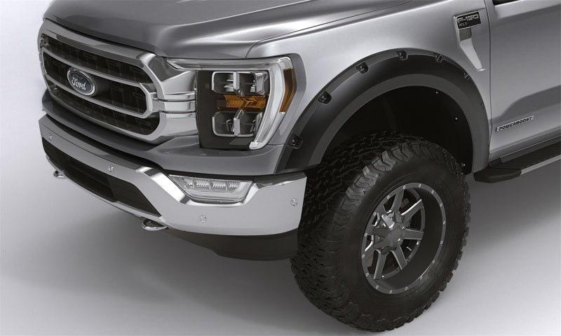 Bushwacker 08-10 Ford F-250 / F-350 Super Duty (Excl. Dually) Forge Style Flares 4pc Black 28313-08