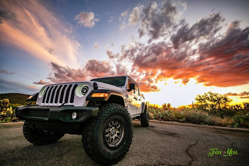 Oracle Oculus Bi-LED Projector Headlights compatible with Jeep JL/Gladiator JT Matte Blk 5500K SEE WARRANTY 5839-504