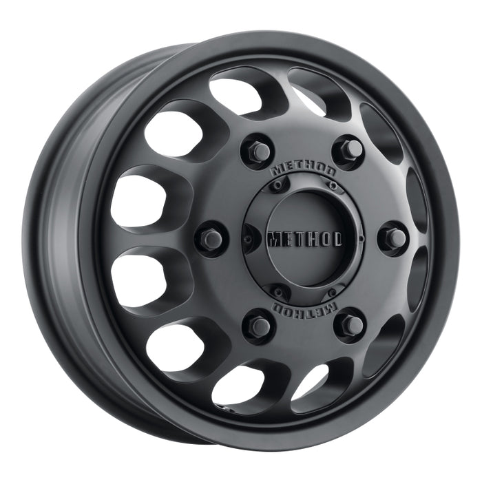 Method MR901 FRONT 16x5.5 +117mm Offset 6x205 161.04mm CB Matte Black Wheel MR901655925117