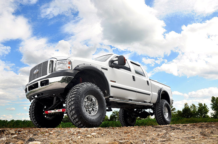 Rough Country 8 Inch Lift Kit Ford F-250/F-350 Super Duty 4Wd (1999-2004) 488.20