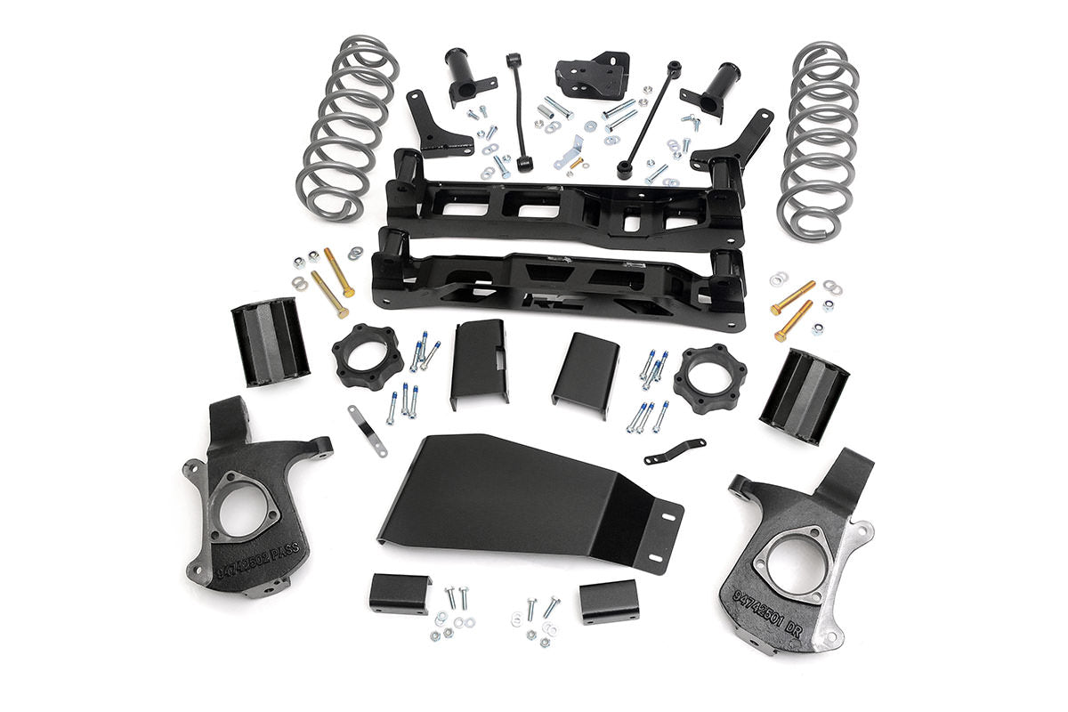 Rough Country 7.5 Inch Lift Kit Fits Chevy Avalanche 1500 2WD/4WD (2007-2013) 20900