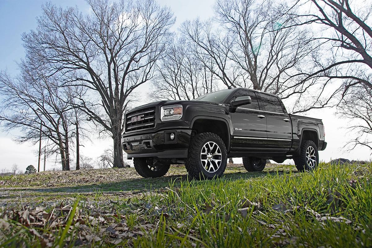 Rough Country 6 Inch Lift Kit Alum/Stamp Steel Fits Chevy/GMC 1500 (14-18) 22731