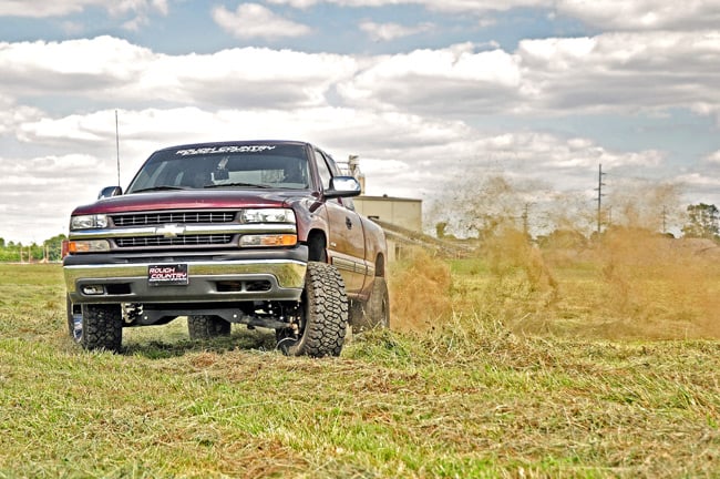 Rough Country 6" Lift Kit Chevy Silverado & fits gmc Sierra 1500 2Wd (1999-2006 & Classic) 23420