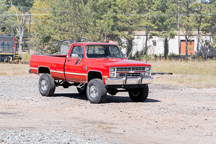 Rough Country 4 Inch Lift Kit 56 Inch Rear Springs Chevy/fits gmc C20/K20 C25/K25 Truck (73-76) 19730