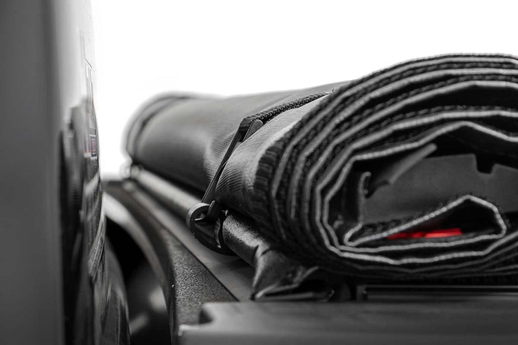 Soft Roll Up Bed Cover | 6.5 Ft Bed | No Rambox | Ram 1500 (09-18)/2500 (10-22)