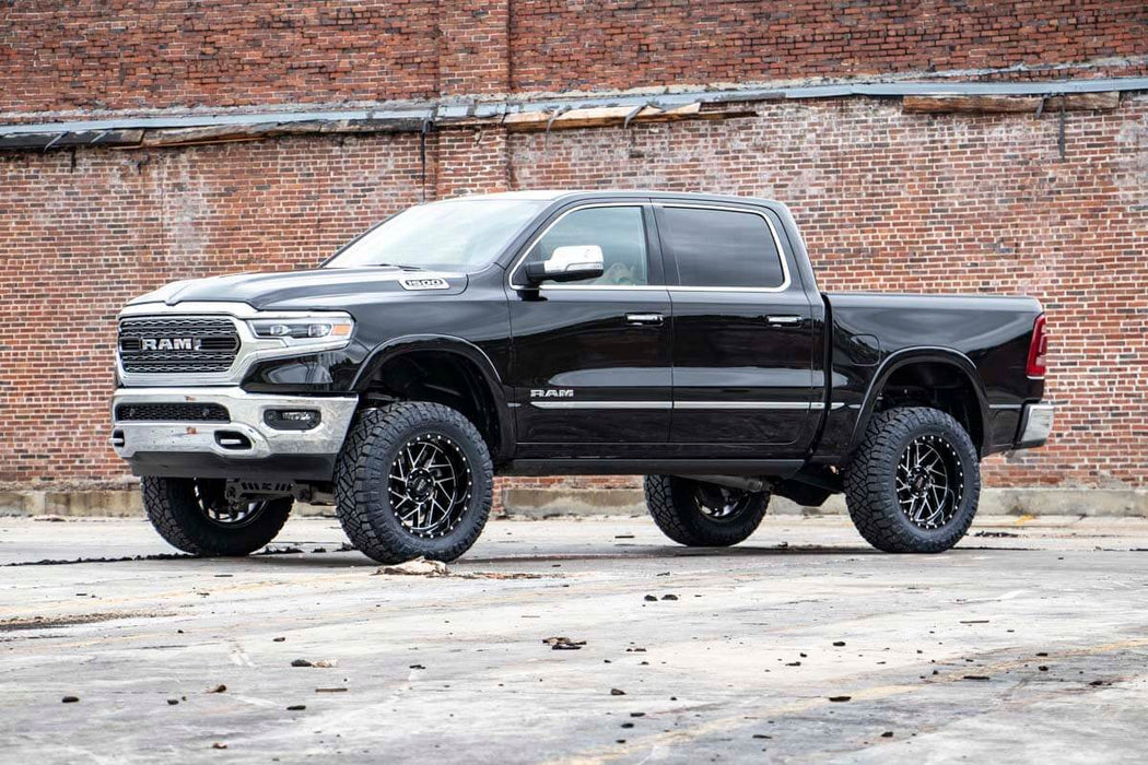 Rough Country 5 Inch Lift Kit Air Ride Ram 1500 4Wd (2019-2023) 33830A