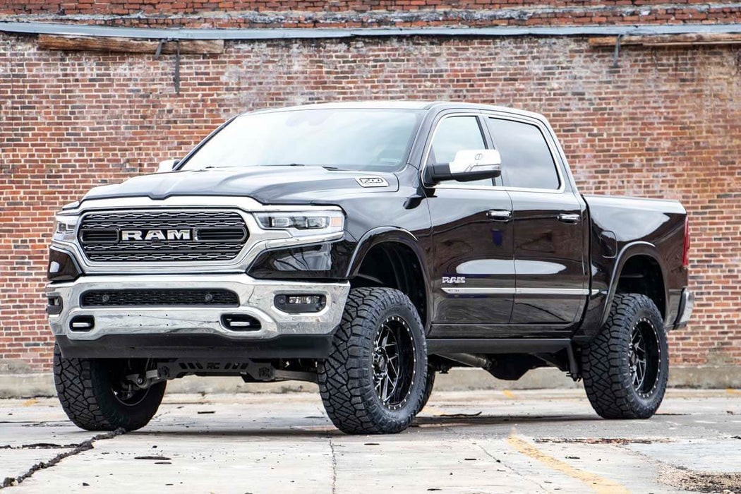 Rough Country 5 Inch Lift Kit Air Ride Ram 1500 4Wd (2019-2023) 33830A