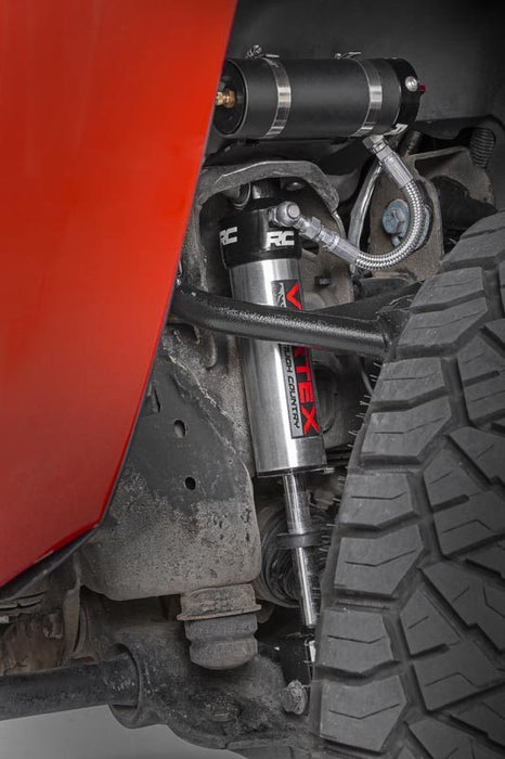 Rough Country Vertex 2.5 Adj Front Shocks 3-5" Chevy/fits gmc 2500Hd/3500Hd (11-19) 689011