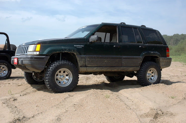 Rough Country 4 Inch Lift Kit X-Series compatible with Jeep Grand Cherokee Zj 4Wd (1993-1998) 68820