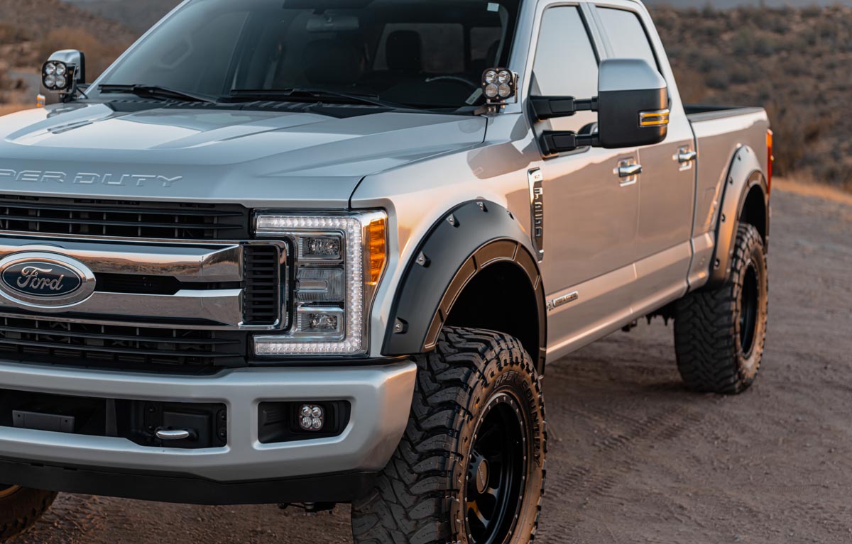 Rough Country Defender Pocket Fender Flares Yz Oxford White Fits Ford F-250/F-350 Super Duty (17-22) A-F21112-YZ